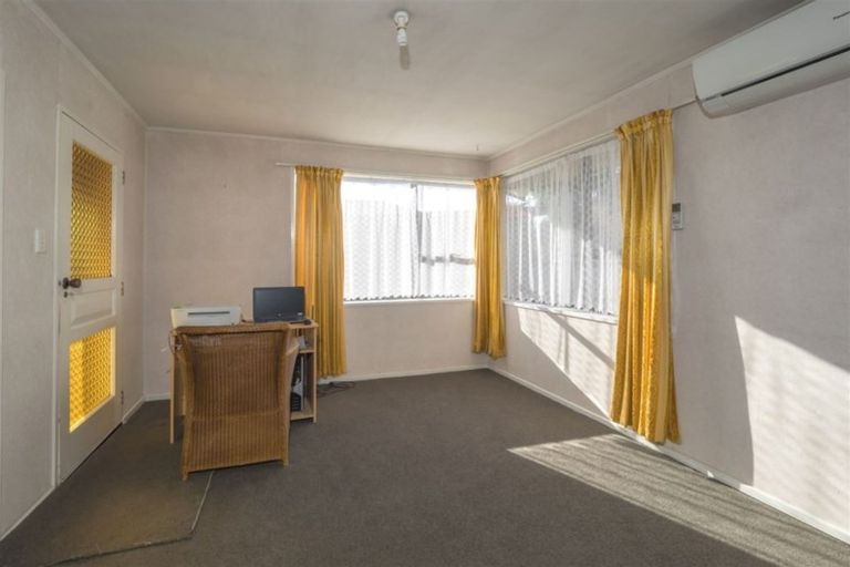 Photo of property in 11 Graham Street, Tinwald, Ashburton, 7700