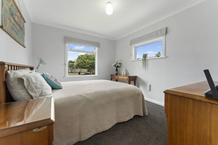 Photo of property in 36 Pitama Road, Awapuni, Palmerston North, 4412
