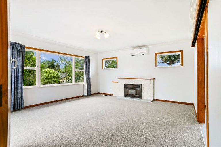 Photo of property in 7 Tapu Road, Huapai, Kumeu, 0810