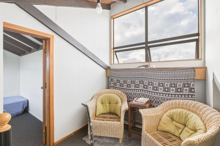 Photo of property in 103 Mount View Road, Bastia Hill, Whanganui, 4500