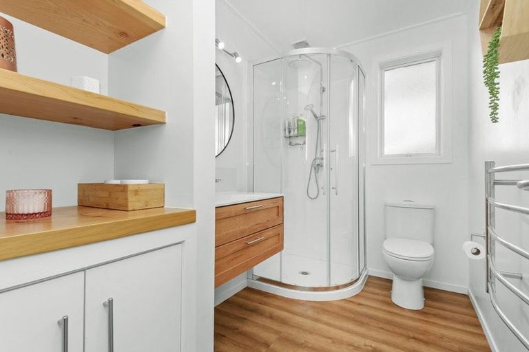 Photo of property in 30b The Drive, Tawa, Wellington, 5028