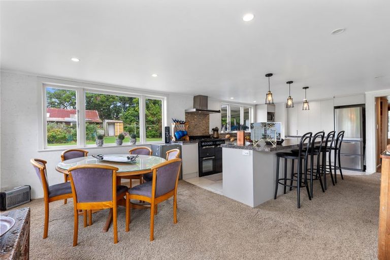 Photo of property in 122 No 2 Road, Te Puke, 3182