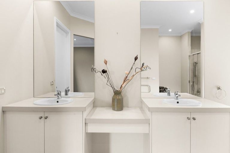 Photo of property in 102 Hunter Drive, Awatoto, Napier, 4110