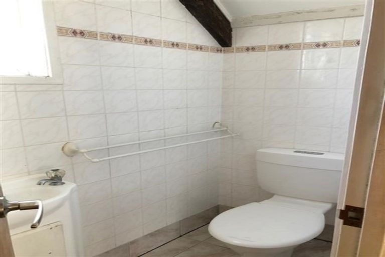 Photo of property in 66 Gardner Avenue, New Lynn, Auckland, 0600