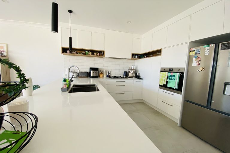 Photo of property in 40 Exmoor Road, Karaka, Papakura, 2113