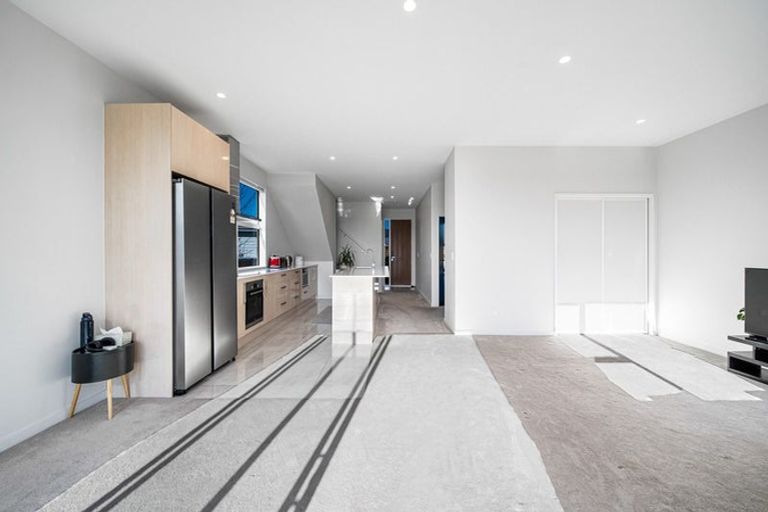 Photo of property in 47b Dow Square, Wigram, Christchurch, 8025