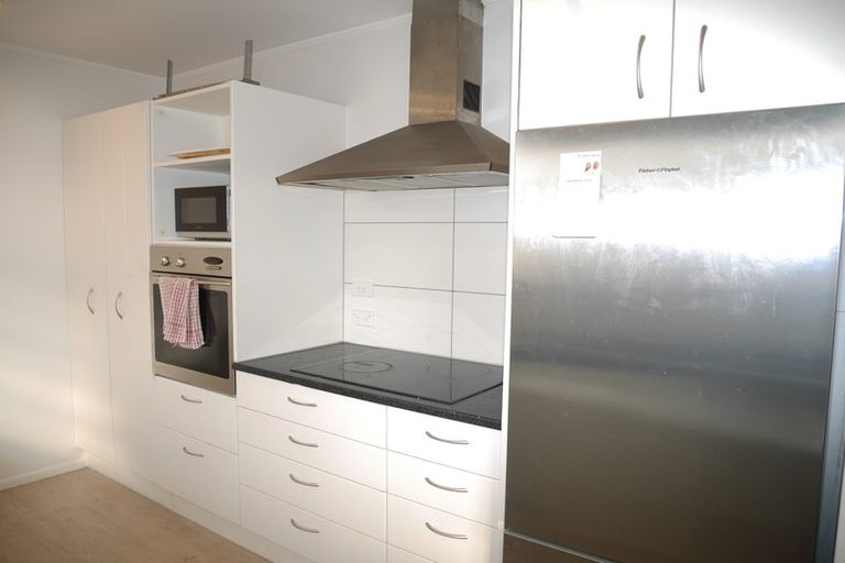 Photo of property in 86 Michael Road, Paraparaumu Beach, Paraparaumu, 5032