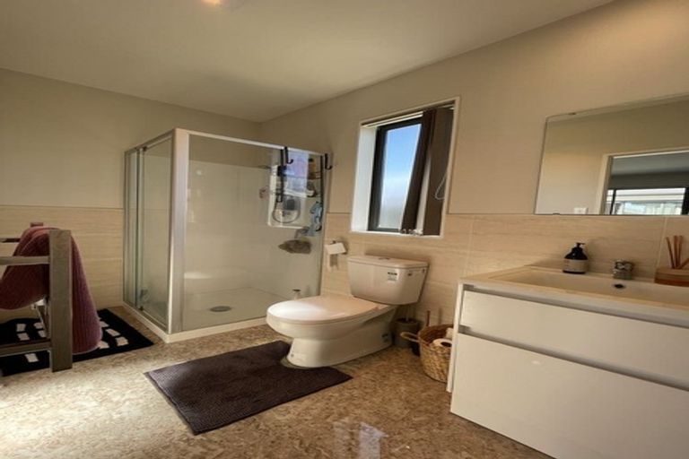 Photo of property in 13 Treestump Road, Takanini, 2112