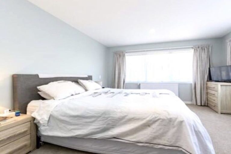 Photo of property in 6 Glide Lane, Whitby, Porirua, 5024