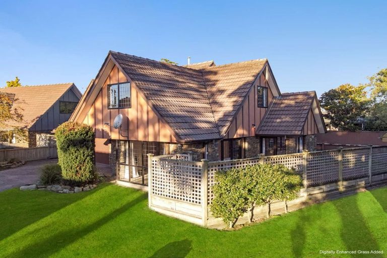 Photo of property in 6 Huntington Lane, West End, Palmerston North, 4410