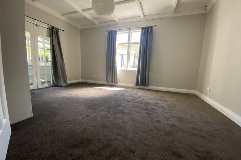 Photo of property in 5 Van Diemen Street, Nelson South, Nelson, 7010