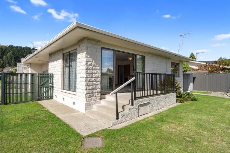 Photo of property in 3/52 Tasman Street, The Wood, Nelson, 7010