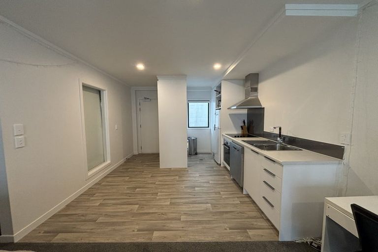 Photo of property in 5/16d Constable Street, Newtown, Wellington, 6021