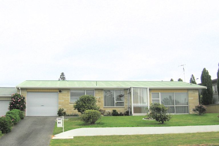 Photo of property in 16 Tahi Road, Paraparaumu Beach, Paraparaumu, 5032