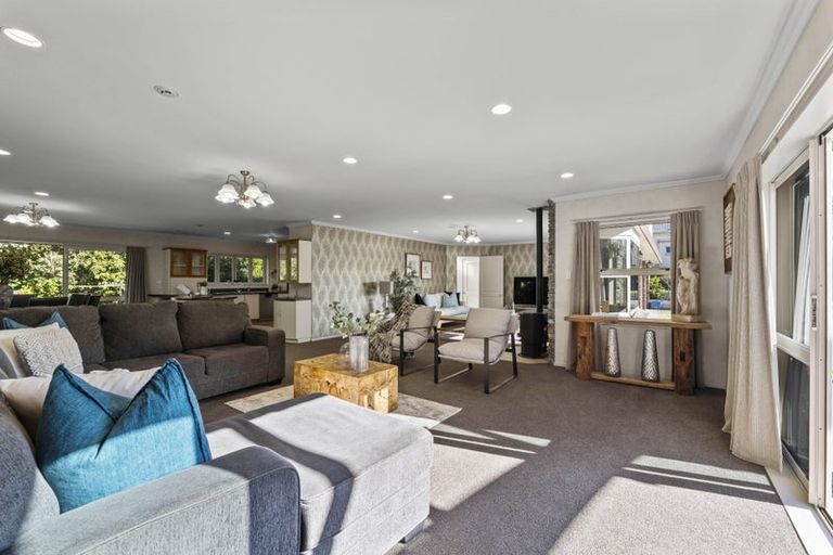 Photo of property in 333 Devon Street West, New Plymouth, 4310