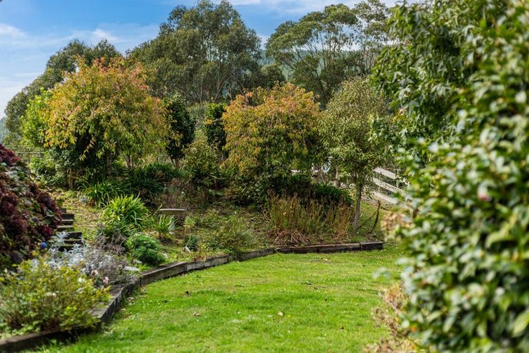 Photo of property in 274 Valley Road, Paraparaumu, 5032