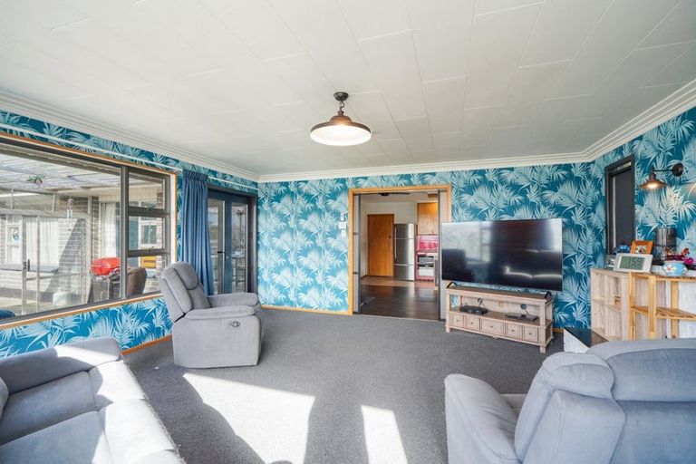 Photo of property in 19 White Street, Newfield, Invercargill, 9812