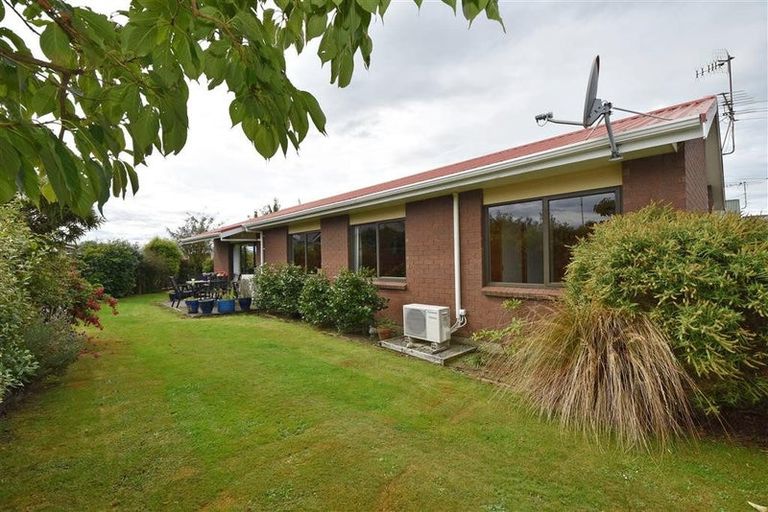 Photo of property in 16 Gretna Street, Heidelberg, Invercargill, 9812