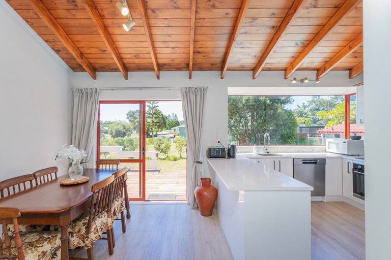 Photo of property in 10 Parsons Dell, Pauanui, Hikuai, 3579