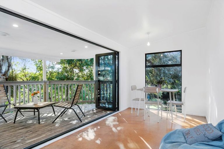Photo of property in 1233 Papamoa Beach Road, Papamoa Beach, Papamoa, 3118
