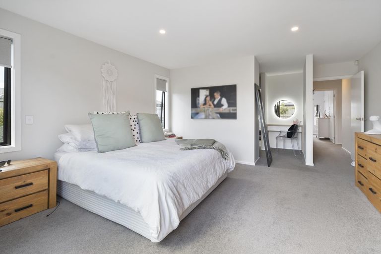 Photo of property in 144 Pharazyn Street, Maewa, Feilding, 4702