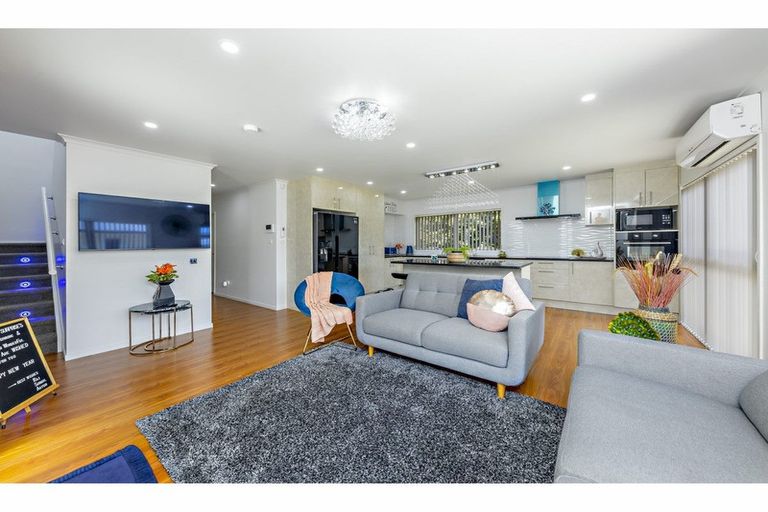 Photo of property in 12a Glenburn Place, Papakura, 2110