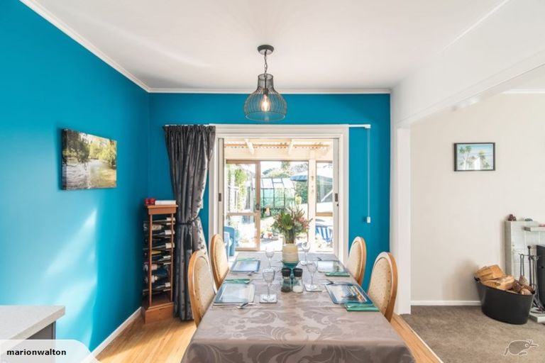 Photo of property in 119 Amohia Street, Paraparaumu, 5032