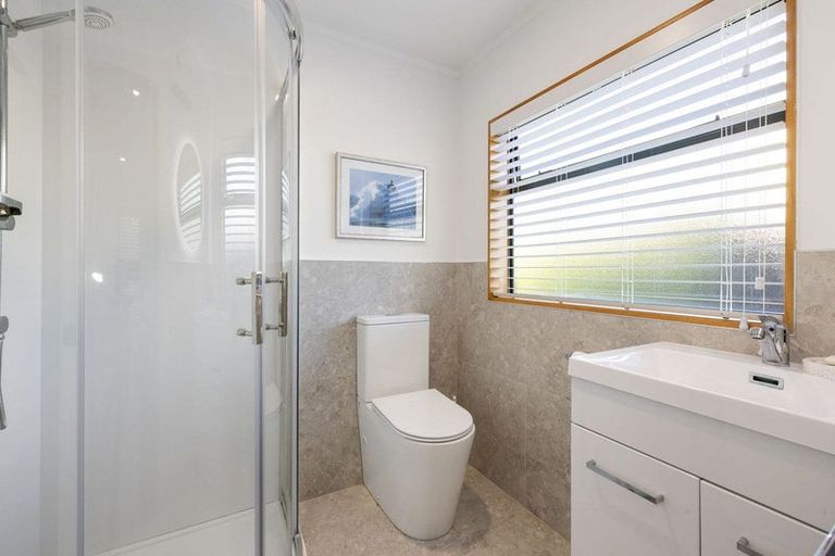 Photo of property in 71 Taylor Street, Cambridge, 3434