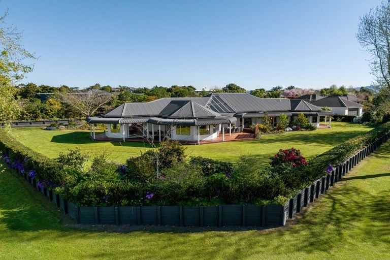 Photo of property in 2r Molloy Rise, Pyes Pa, Tauranga, 3112