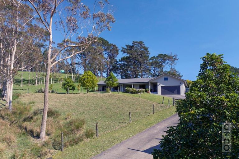 Photo of property in 589 Inland Road, Helensville, 0875