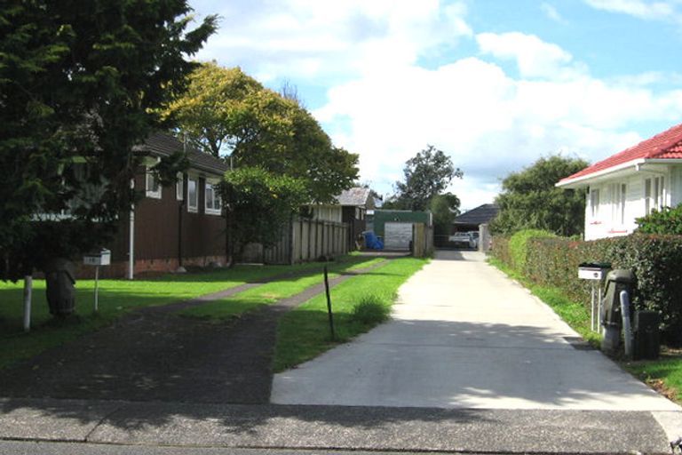 Photo of property in 13 Roby Street, Te Atatu Peninsula, Auckland, 0610