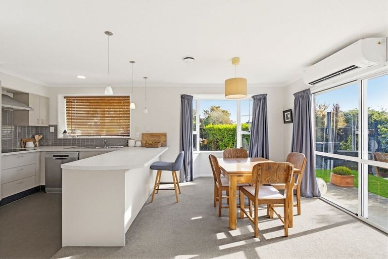 Photo of property in 2/63 Gainsborough Street, Hoon Hay, Christchurch, 8025