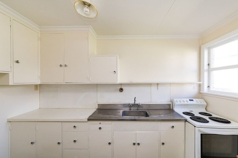 Photo of property in 84a4 Linton Street, West End, Palmerston North, 4410