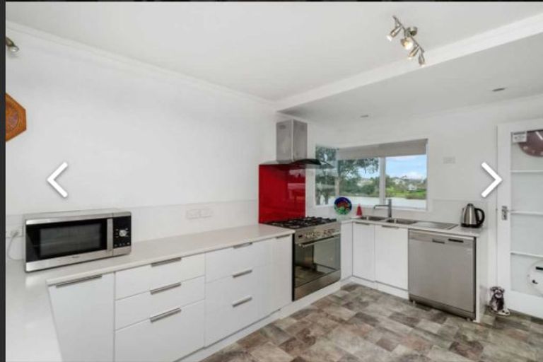 Photo of property in 171c Colwill Road, Massey, Auckland, 0614