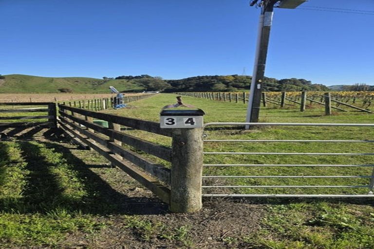 Photo of property in 34 Cooper Road, Pollok, Waiuku, 2684