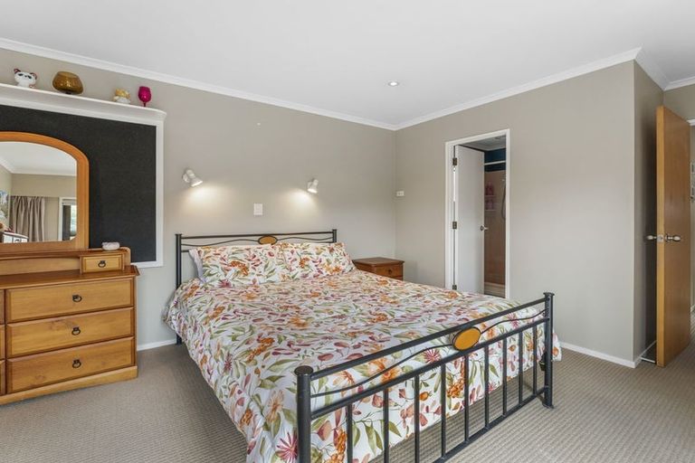 Photo of property in 10 Kapua Place, Taupo, 3330