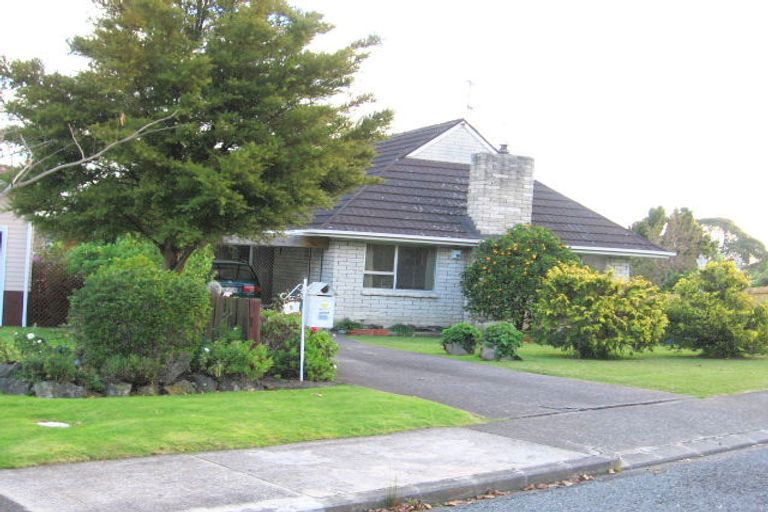 Photo of property in 5 Vida Place, Howick, Auckland, 2014
