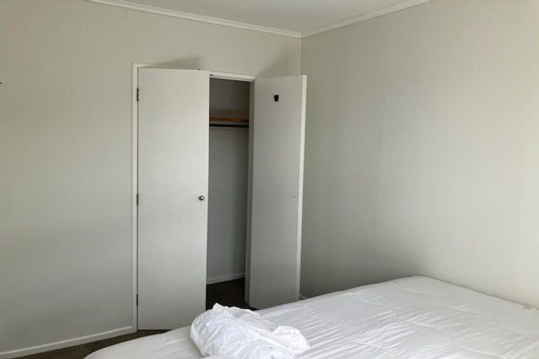 Photo of property in 3a Southern Cross Crescent, Island Bay, Wellington, 6023