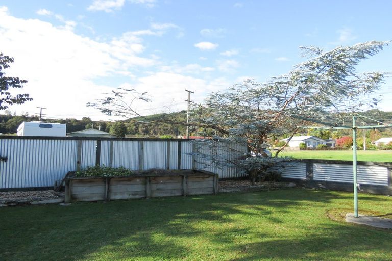 Photo of property in 77 Buller Road, Reefton, 7830