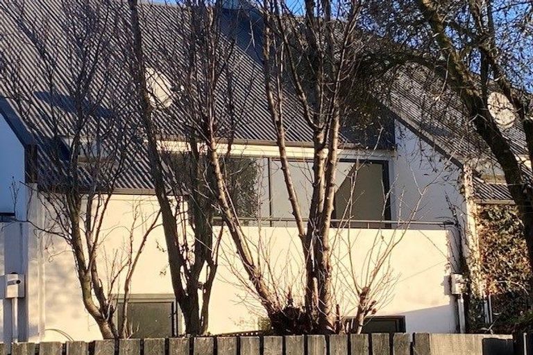 Photo of property in 2/140 Chester Street East, Christchurch Central, Christchurch, 8011