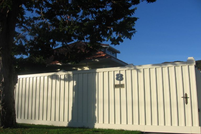 Photo of property in 8 Lockett Street, Waterloo, Lower Hutt, 5011
