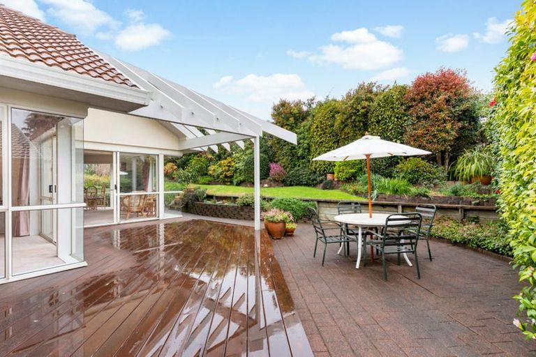 Photo of property in 19 Bronte Place, Somerville, Auckland, 2014