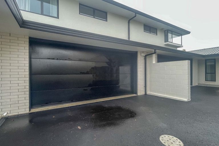 Photo of property in 8a Roa Road, Fendalton, Christchurch, 8041