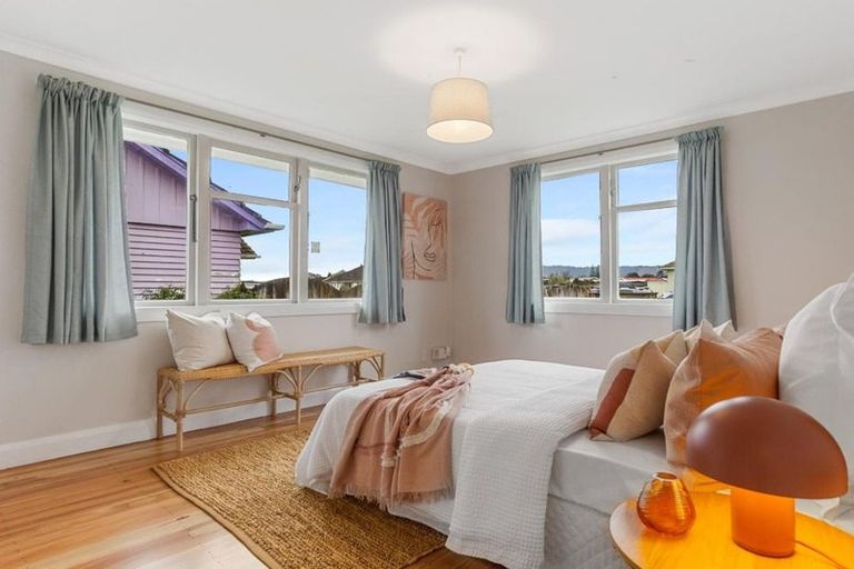 Photo of property in 14 Awatea Street, Levin, 5510