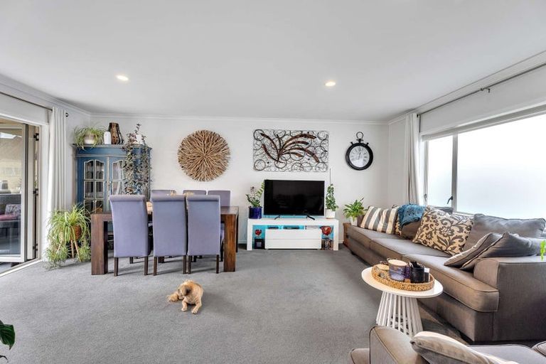 Photo of property in 4d Albert Street, Whitianga, 3510