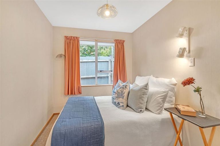 Photo of property in 216 Grahams Road, Burnside, Christchurch, 8053