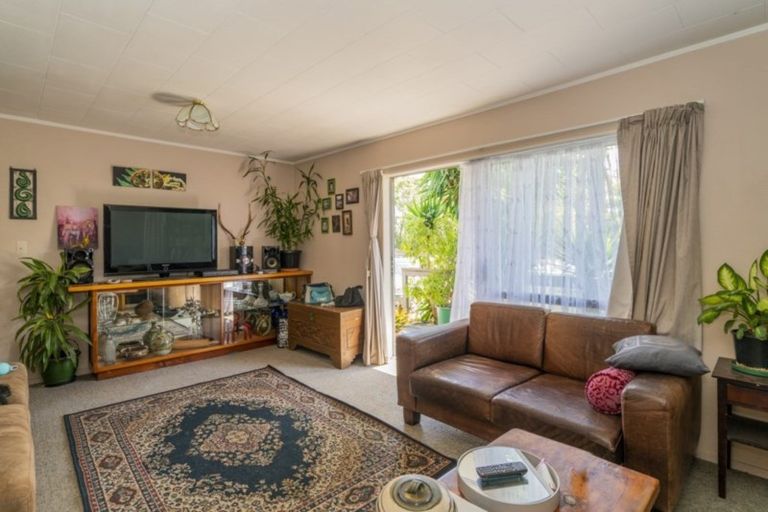 Photo of property in 11 Nicholas Avenue, Whitianga, 3510