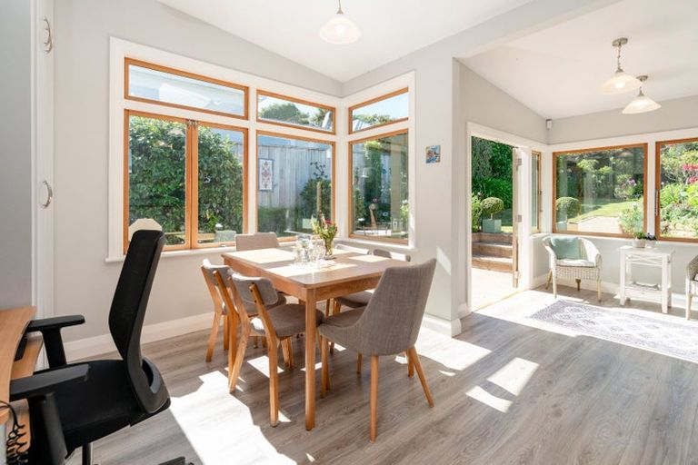 Photo of property in 13 West Road, Northland, Wellington, 6012