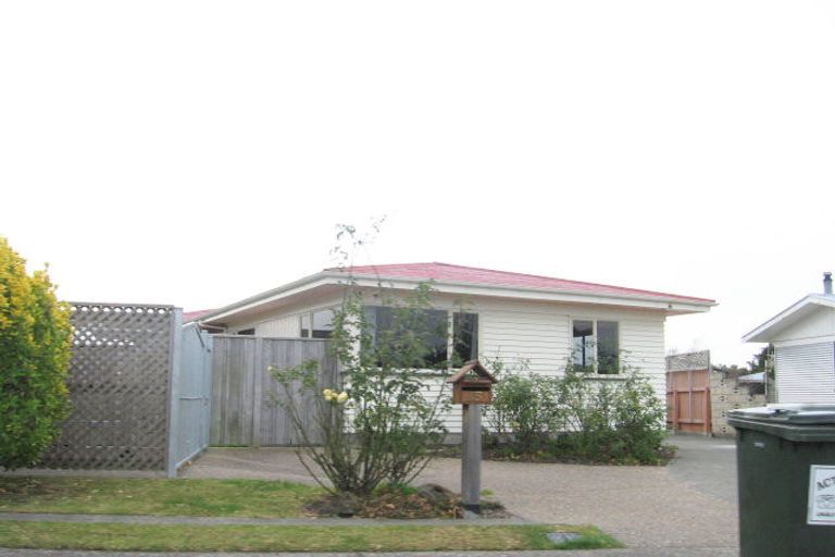 Photo of property in 15 Otatara Road, Taradale, Napier, 4112