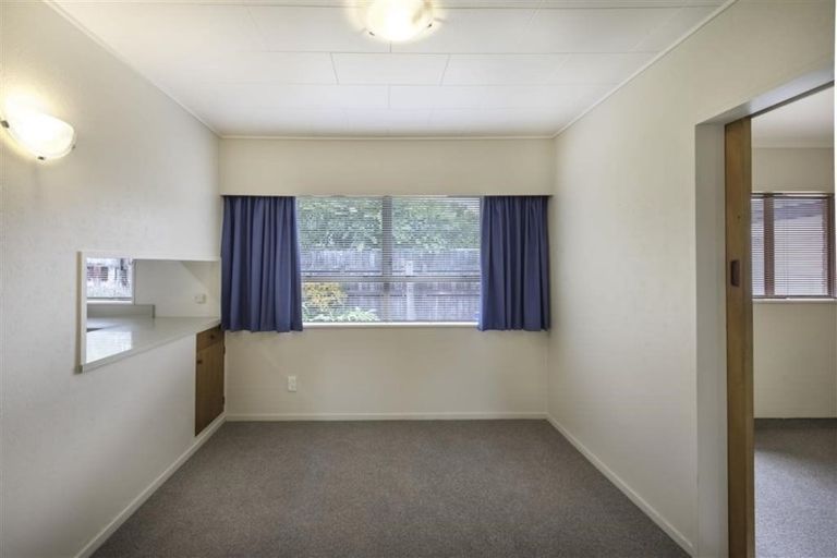 Photo of property in 3/17 Ngarimu Crescent, Taradale, Napier, 4112